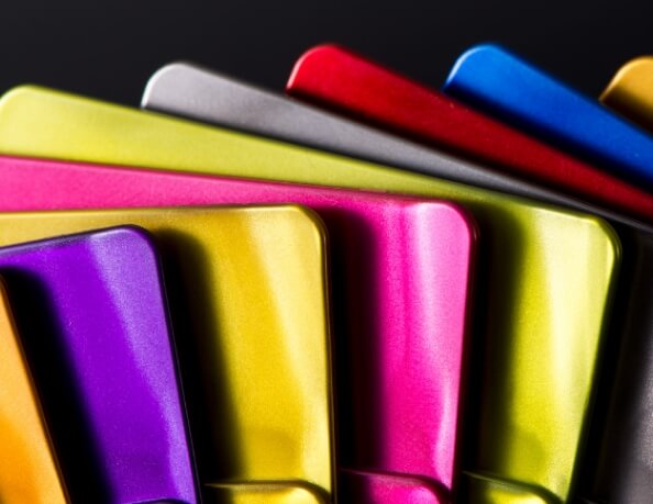 メタリック着色剤